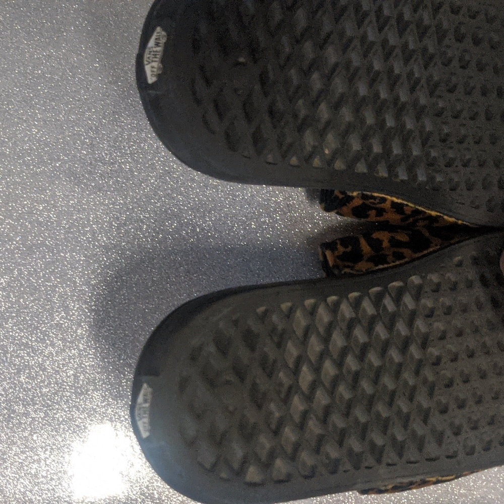 Vans Leopard Slides - Picture 3 of 3